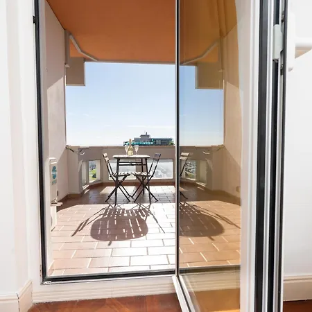 Perla Marina Sea View Apartment