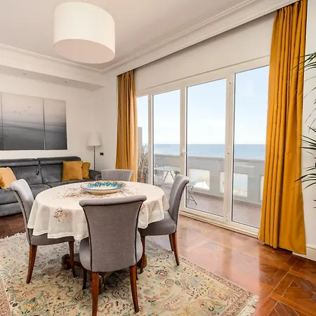 Perla Marina Sea View Apartment